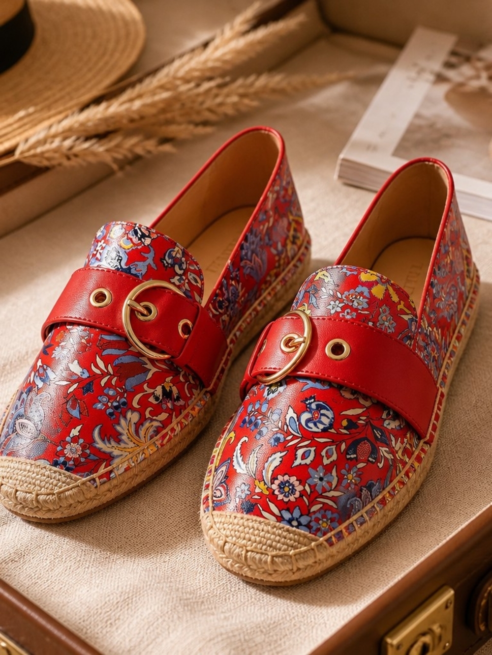 Talbots Red Floral Espadrille Canvas  Loafers W/ Gold Ring Slip On Comfort Shoe